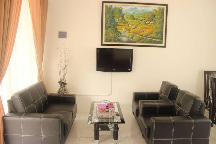 Sierra Guest House0