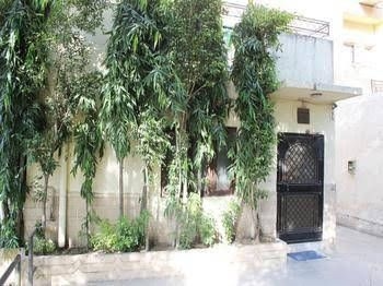OYO Rooms Vasant Kunj Near Spinal Hospital0