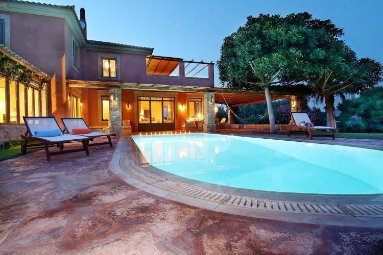 Vouliagmeni Villa0