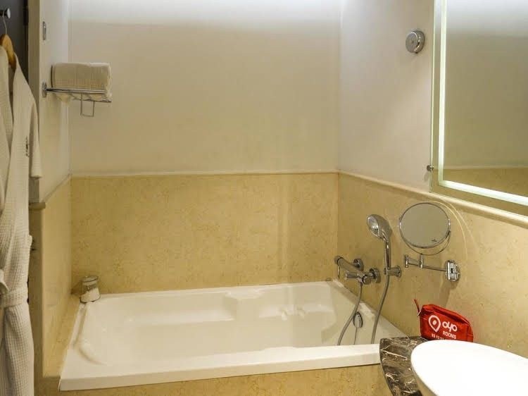 OYO Premium Calangute Suites0