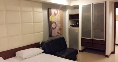 the bangkok cha cha suite2