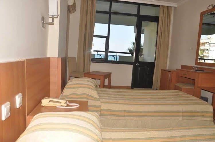 Elysee All Inclusive0