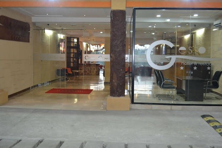 Gestone and Restaurant0