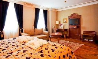 Best Western Premier Regency Suites & Spa4