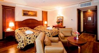 Best Western Premier Regency Suites & Spa3