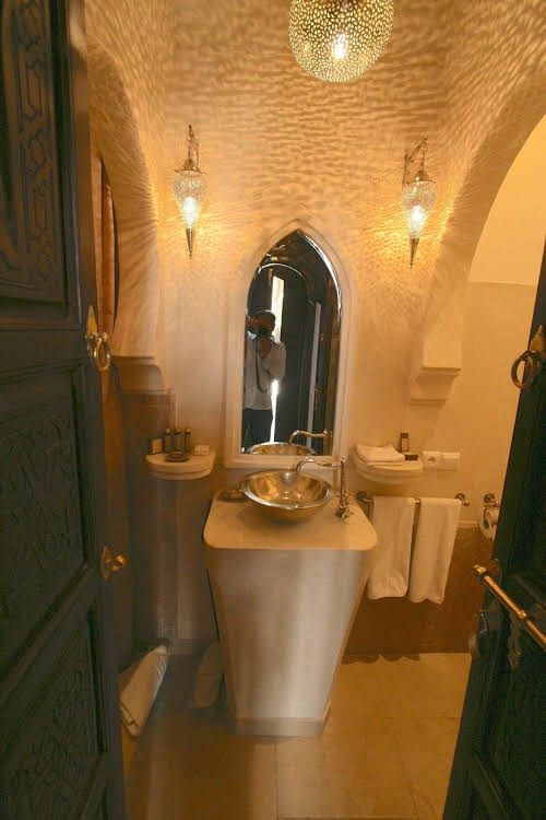Riad Omri0
