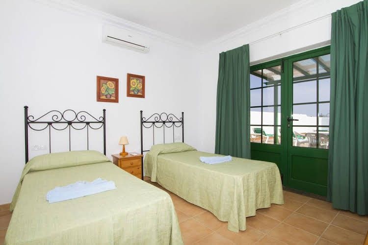 Ereza Villas0