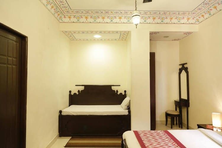 OYO Rooms Devimarg Bani Park0