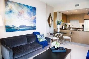 Executive Suites by Roseman Luna0