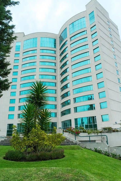 Torres de Suites by InAmazonas0