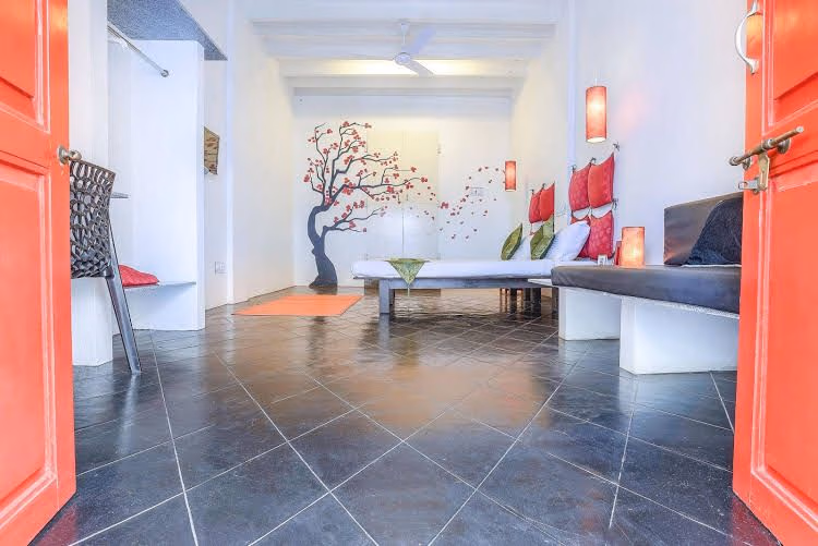 Treebo Red Lotus0