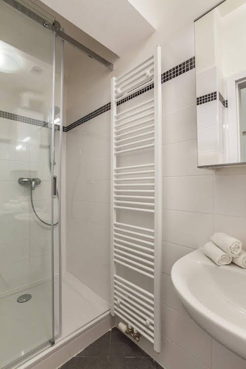 Comfortable Prague Apartments0