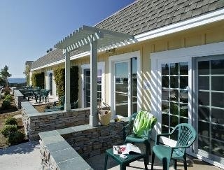 Best Western Plus Fireside Inn On Moonstone Beach1