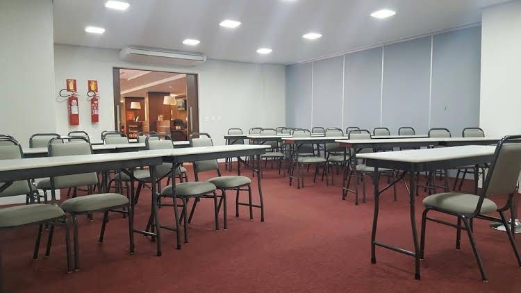 Hotel 10 Palmas0