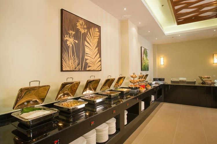 Radisson Blu Hotel Apartments Dubai Silicon Oasis1
