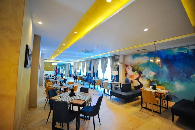 Sandy Beach Resort3