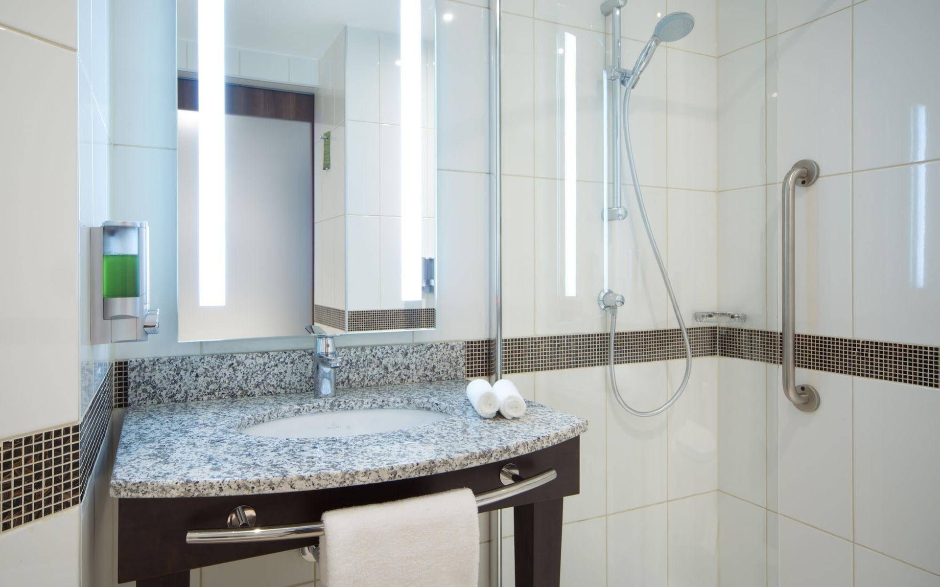 Hampton by Hilton Saint Petersburg ExpoForum3