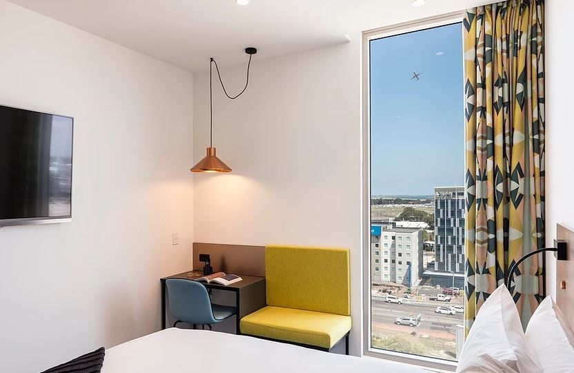 Felix Hotel1
