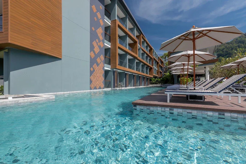 เดอะ เนเจอร์ ภูเก็ต (The Nature Phuket)1