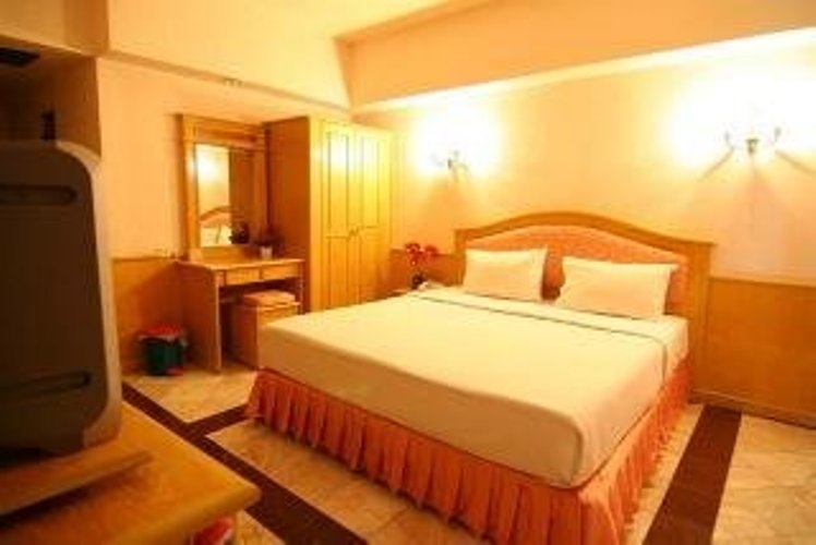 13 Coins Airport Hotel Minburi2