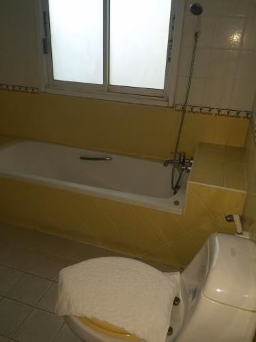 เซฟเฮ้าส์ รีสอร์ท (Save House Resort)1
