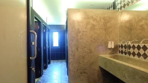 Airport Hostel Phuket1