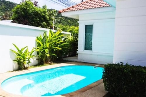 Wonderful Pool Villa in Nai Harn0
