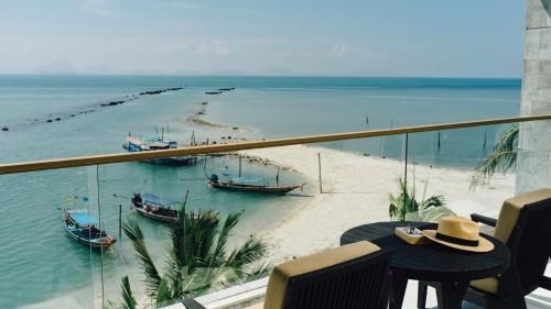 เดอะ บีช สมุย (The Beach Samui)0