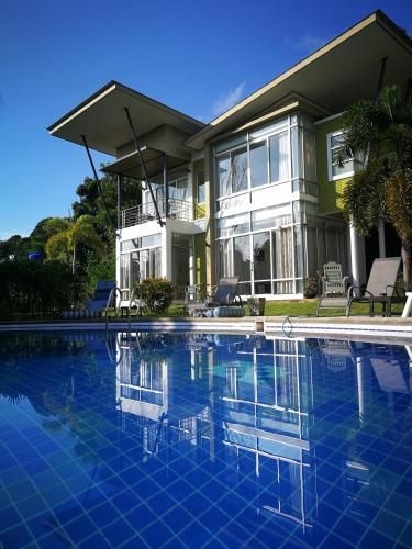 Pandora Villa's3