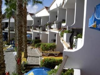 Sunsuites Carolina1