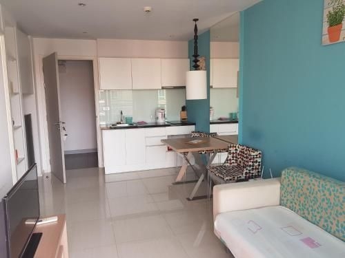 Atlantis Condo B8112