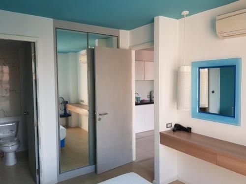 Atlantis Condo B8111
