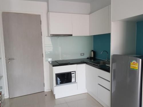 Atlantis Condo C8171