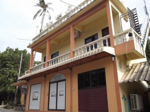 สลีปไทค์ ฮอลเทล แอด เกาะพะงัน (Sleeptight Hostel)2