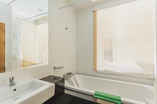 Chic Condo Karon A1081