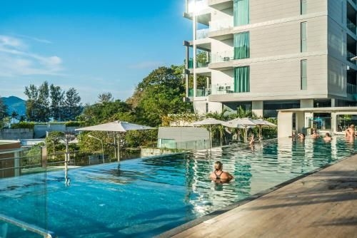 Twin Sands apartments by Lofty4