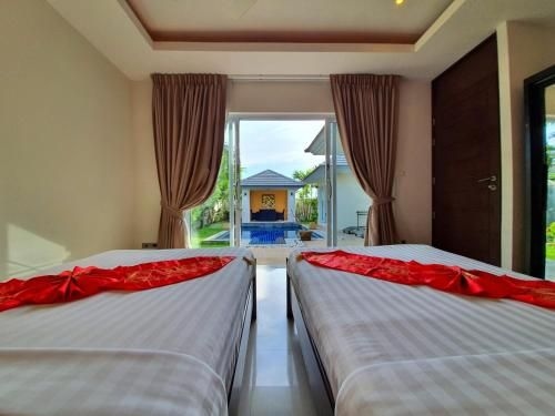 Lipa Talay Hok3