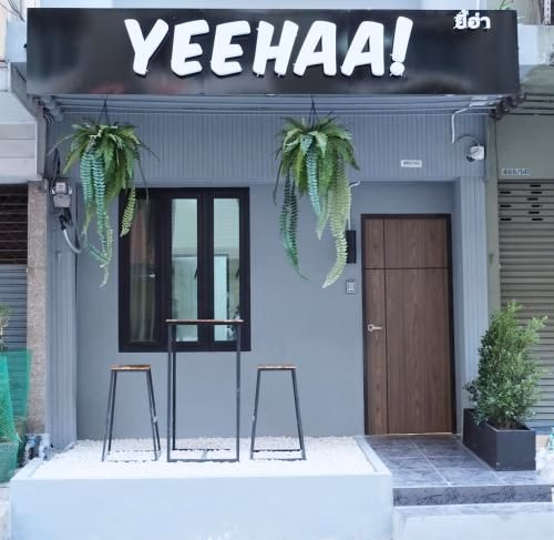 Yeehaa Hotel1