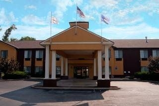 Best Western Plus Mt. Orab Inn4