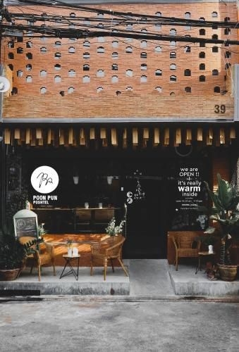 poonpun poshtel0