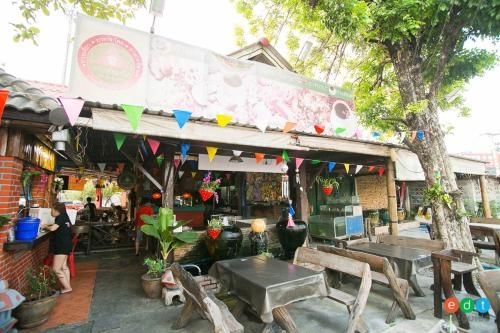 Bann Chaba hostel2