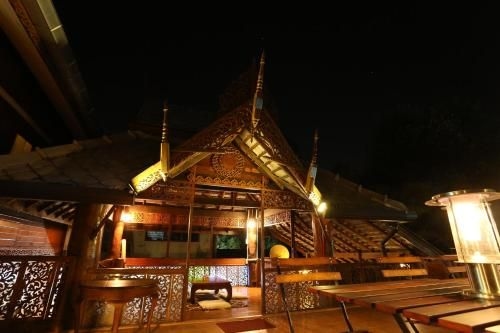 บ้านเรือนไทยมณีล้านนา (Baan Ruan Thai Manee Lanna)3