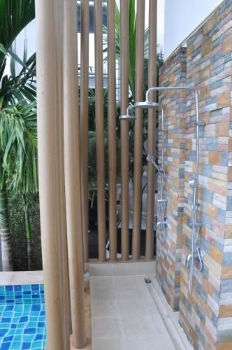 Plus Condominium 2 by TA3
