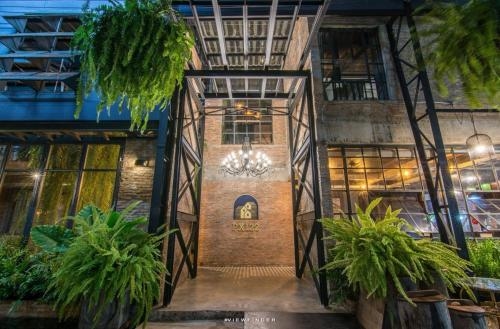 พีเอ็กซ์122 ดีเบสต์ โฮเทล (PX122 DBEST HOTEL)0