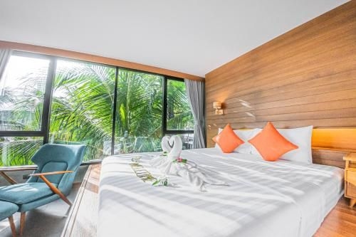 โรงแรมเจโฟร์ สมุย (J4 Samui Hotel)0