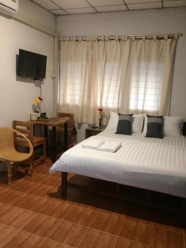 Banana hostel (Don Muang)4