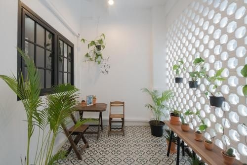 บลูมังกี้ บูทิก ภูเก็ตทาวน์ (Blu Monkey Boutique Phuket Town)2