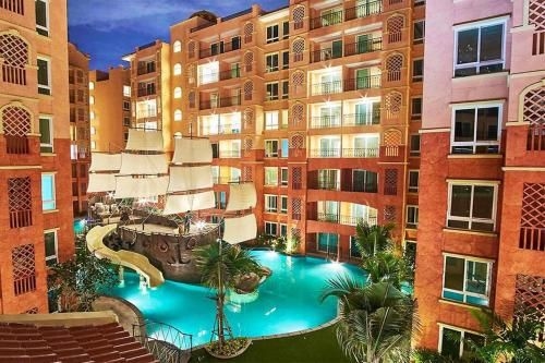7 Seas Apartments0