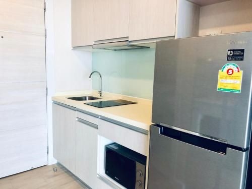 7 Seas Apartments2
