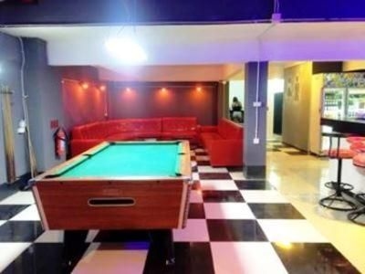 Infinity Bar3